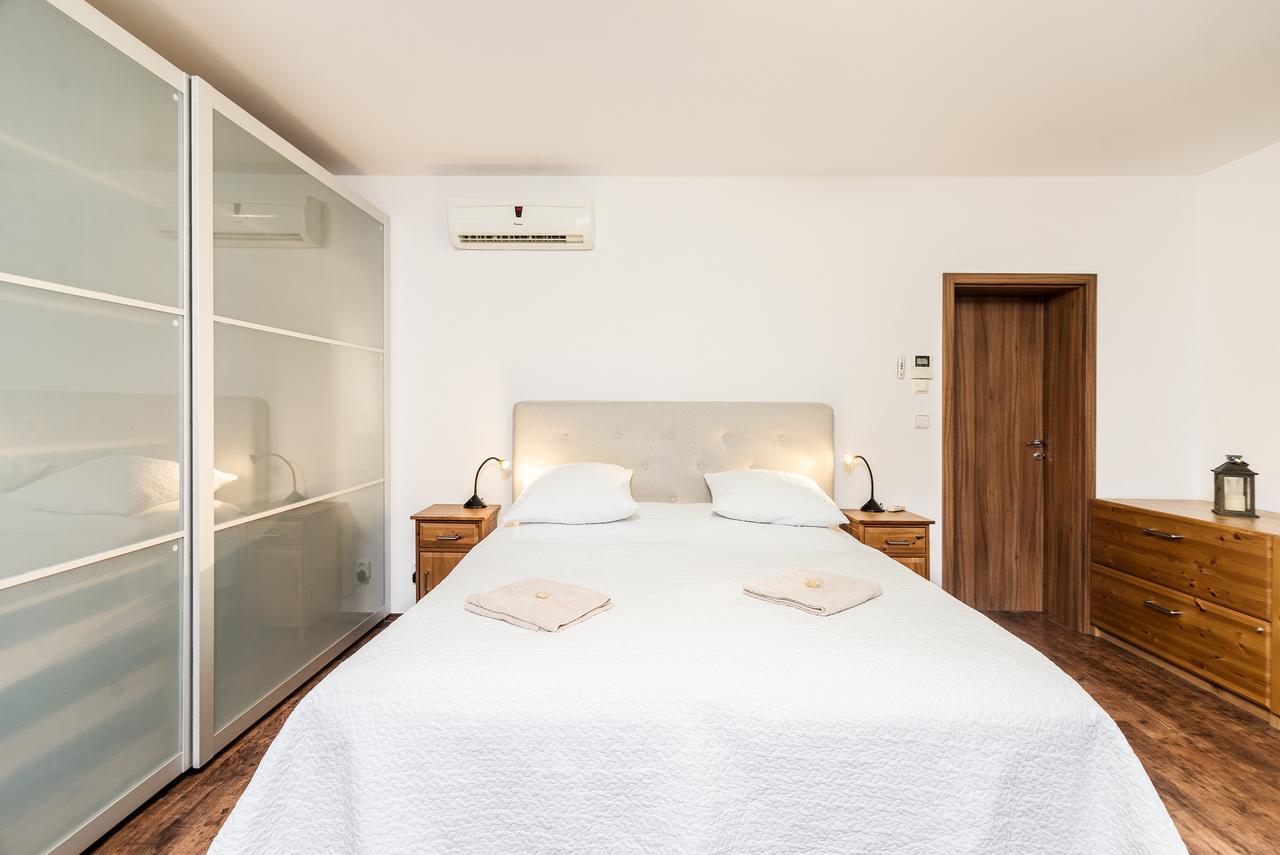 Luxusni Prazdninovy Dum Villa Rosice Екстериор снимка